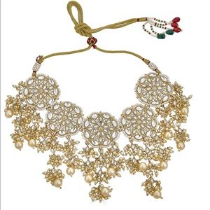 Blossom Box Indian Chiti Necklace
